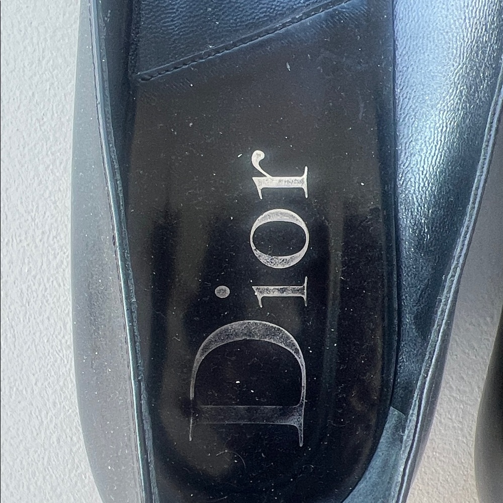 Dior Black Pointed Flats with Buckle - Picture 4 of 6